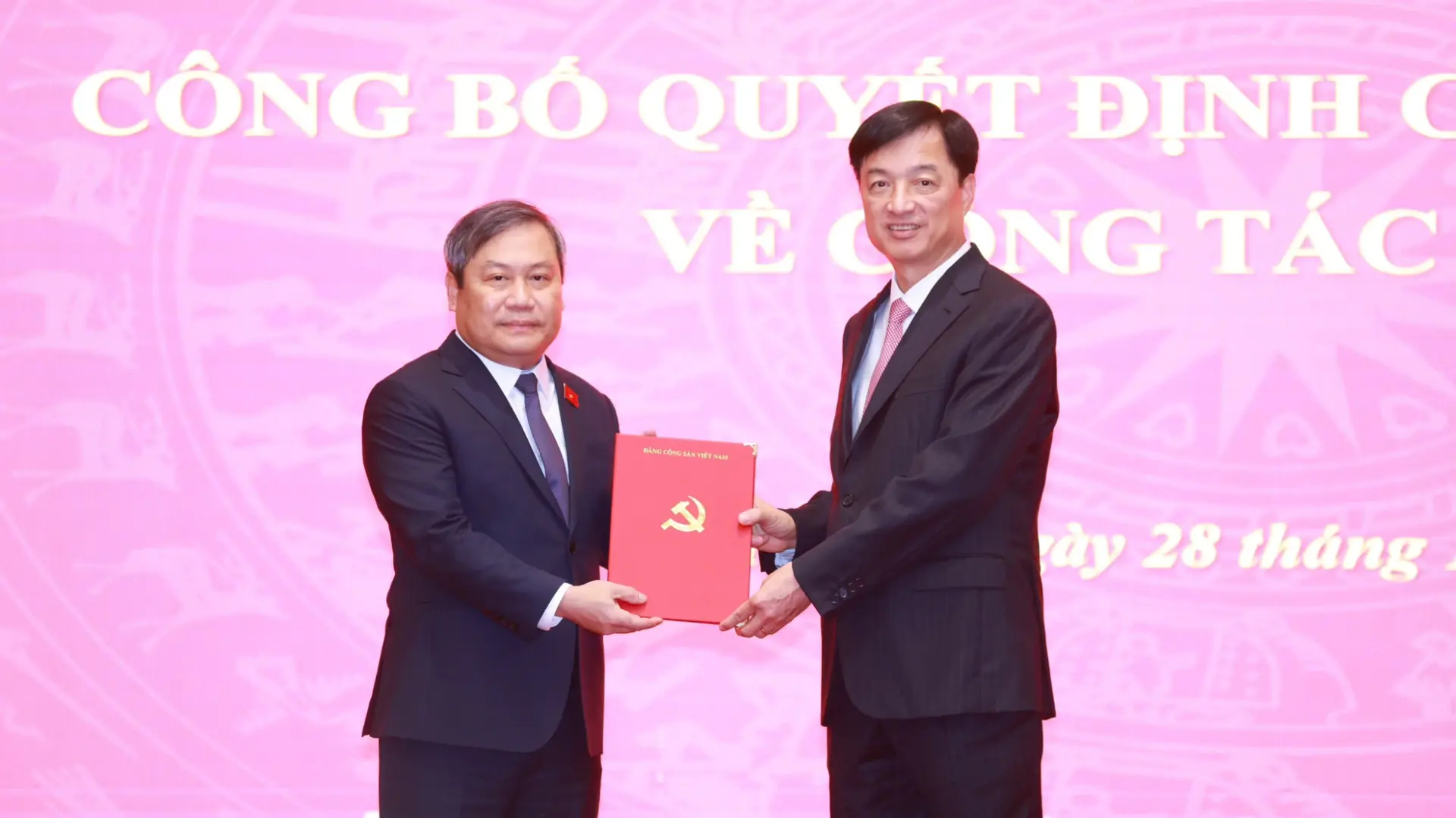 Bí thư Tỉnh uỷ Quảng Ninh Vũ Đại Thắng giữ chức Phó Bí thư Thành uỷ Hà Nội